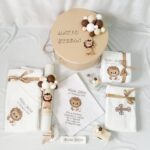 Set Trusou Botez Handmade Personalizat Leu maro parafina - imagine 2
