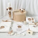 Set Trusou Botez Handmade Personalizat Leu maro parafina
