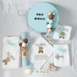 Set Trusou Botez Personalizat Ursulet Bleu-maro parafina - imagine 2